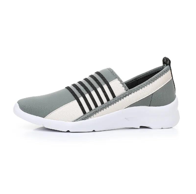 Easy Glide Sneakers - Green & White (S005035)