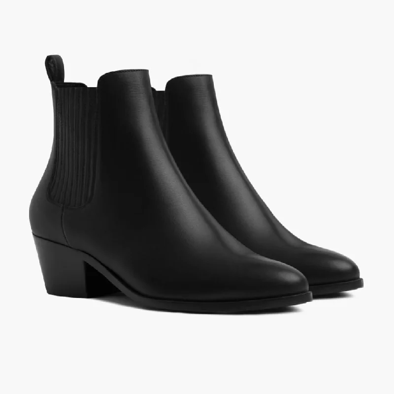 womens-dreamer-bootie-black